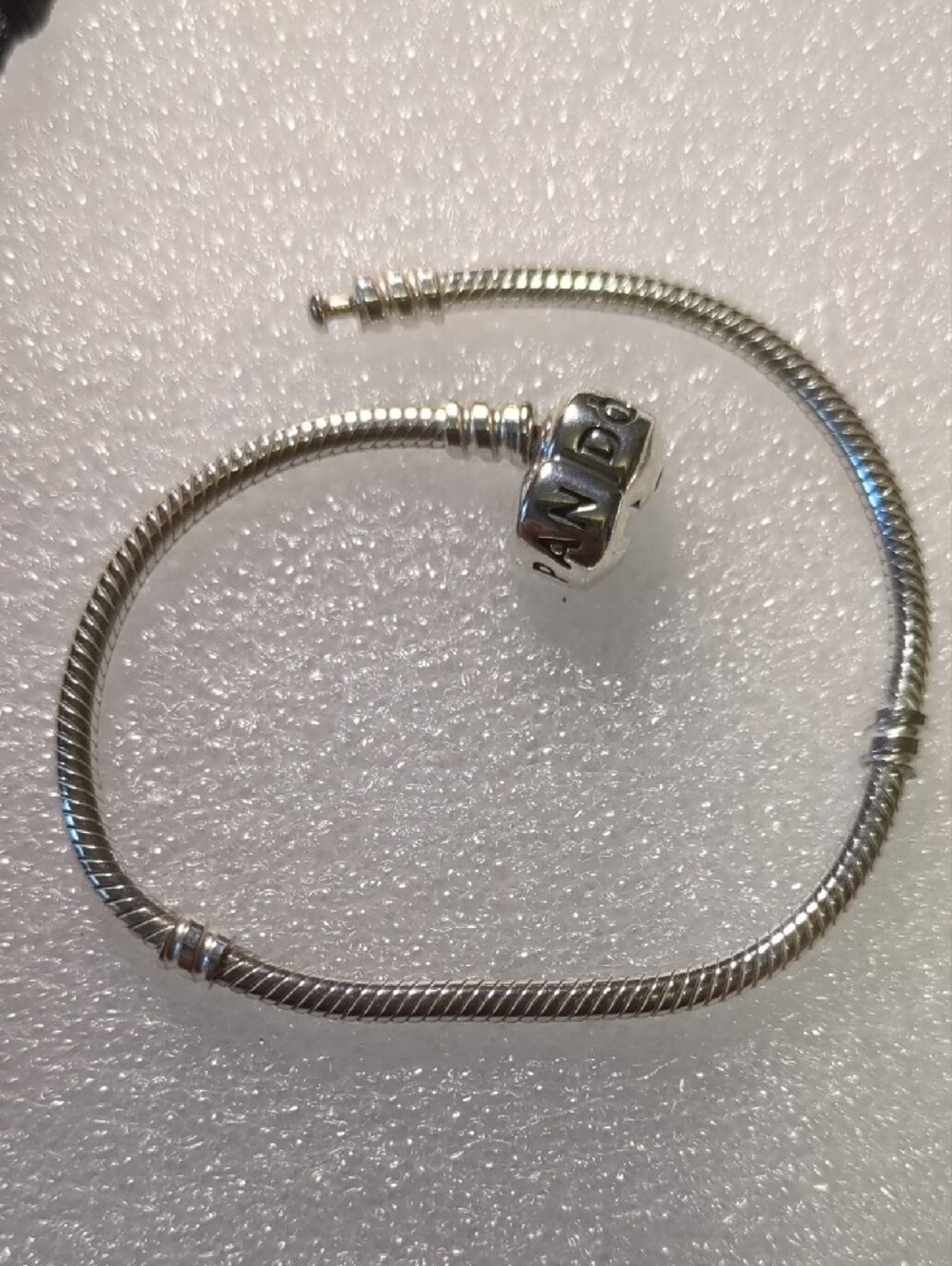 Pandora Sterling Silver Snake Chain Bracelet 7.5" with Black Logo Pouch *NEW* - Picture 3 of 4